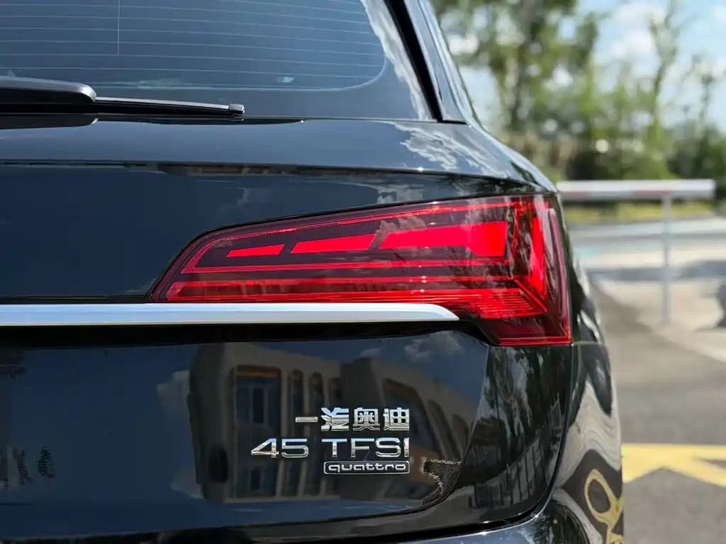 Audi Q5L — миниатюра 6