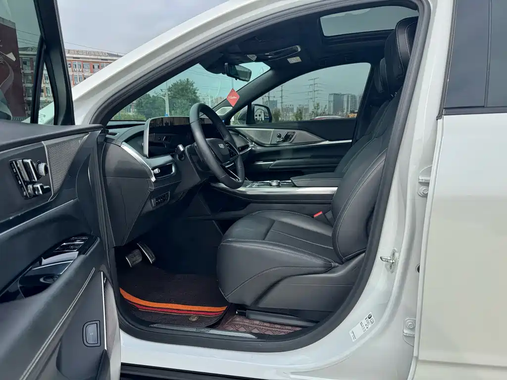 Cadillac XT5 — миниатюра 5
