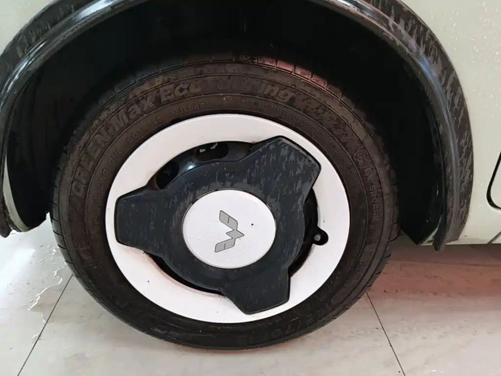 Wuling MINIEV — миниатюра 23