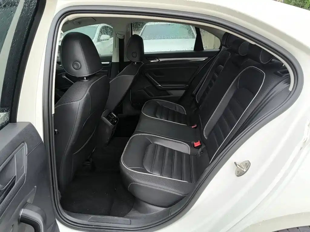 Volkswagen Lamando — миниатюра 17