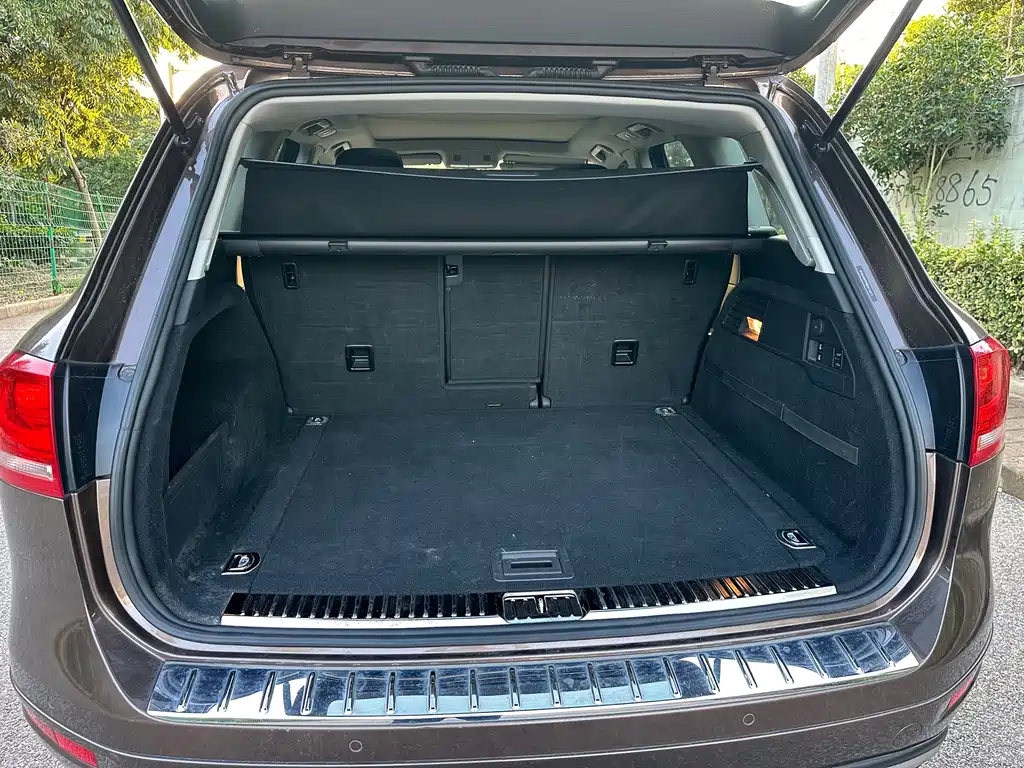 Volkswagen Touareg — миниатюра 11