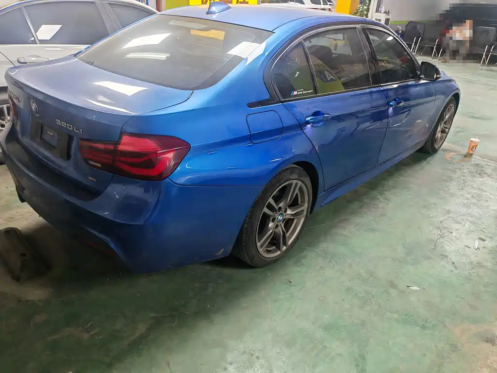 BMW 3 Series — миниатюра 11