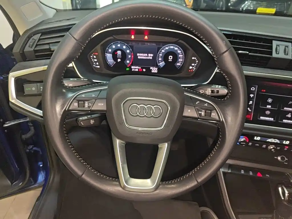 Audi Q3 — миниатюра 11