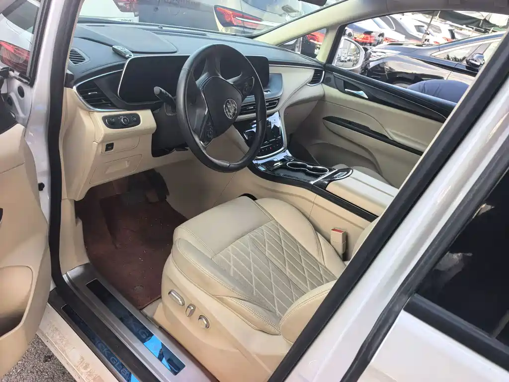 Buick GL8 — миниатюра 6