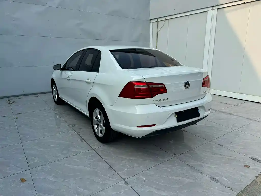 Volkswagen Bora — миниатюра 9
