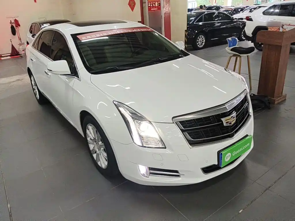 Cadillac XTS — миниатюра 4
