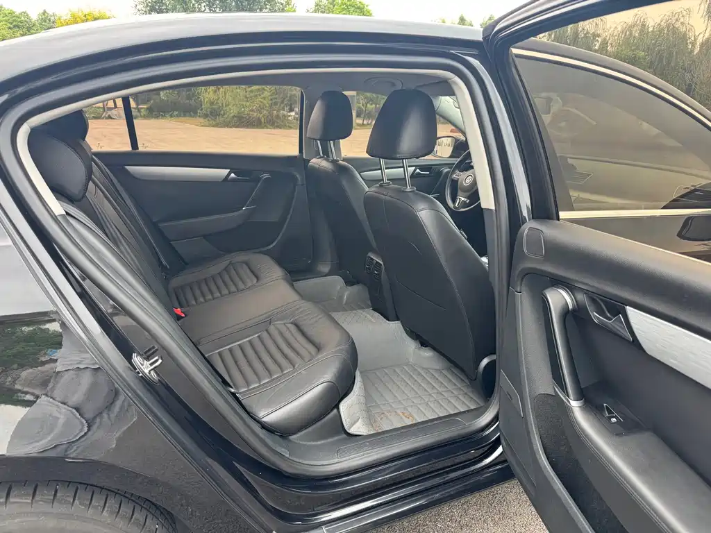 Volkswagen Magotan — миниатюра 10