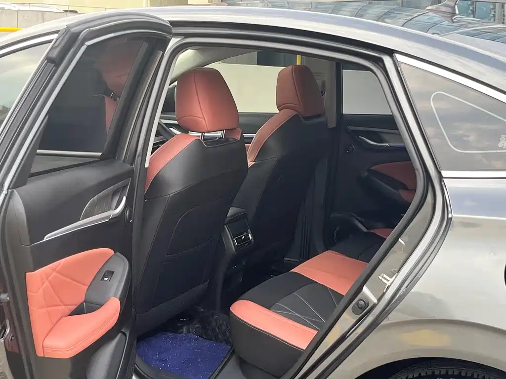 Changan Eado — миниатюра 6