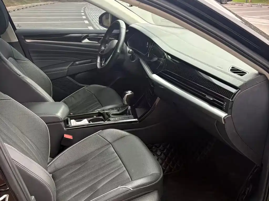 Volkswagen Passat — миниатюра 8
