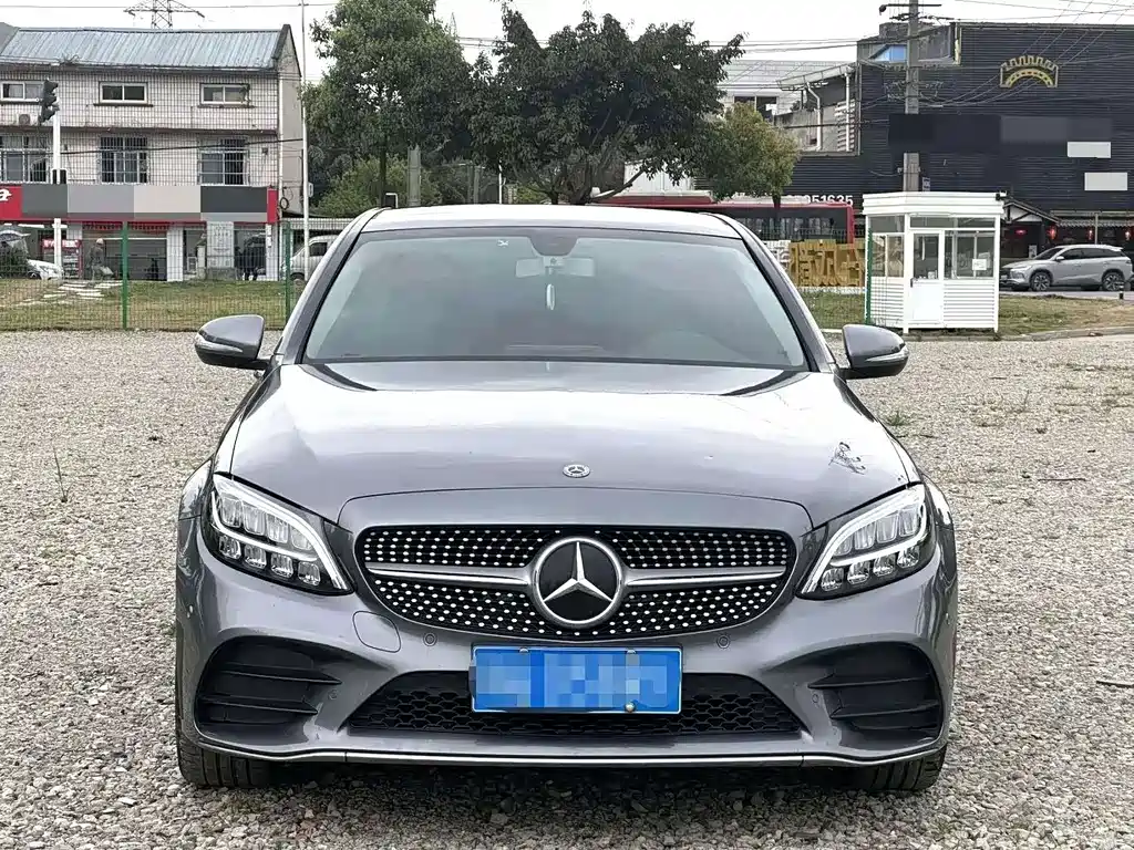 Mercedes-Benz C-Class — миниатюра 2