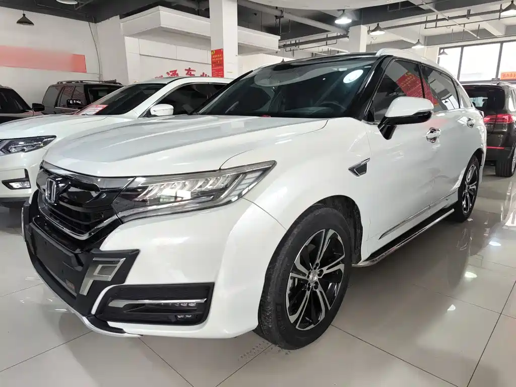 Honda UR-V 2017 370TURBO Luxury V