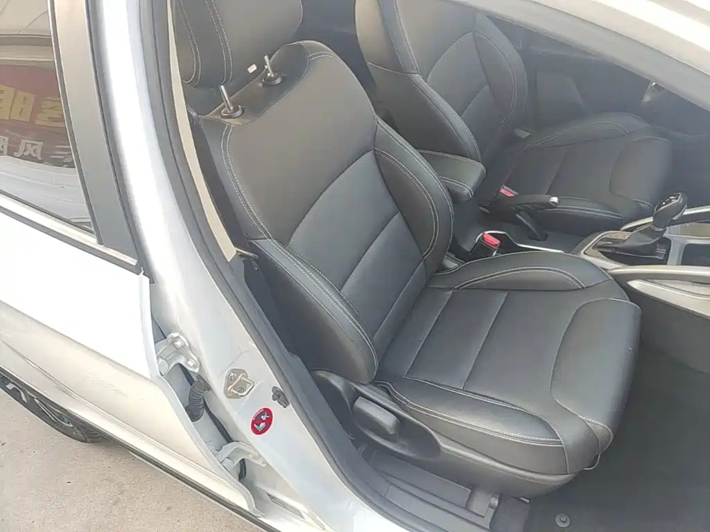 Geely Vision X3 — миниатюра 25