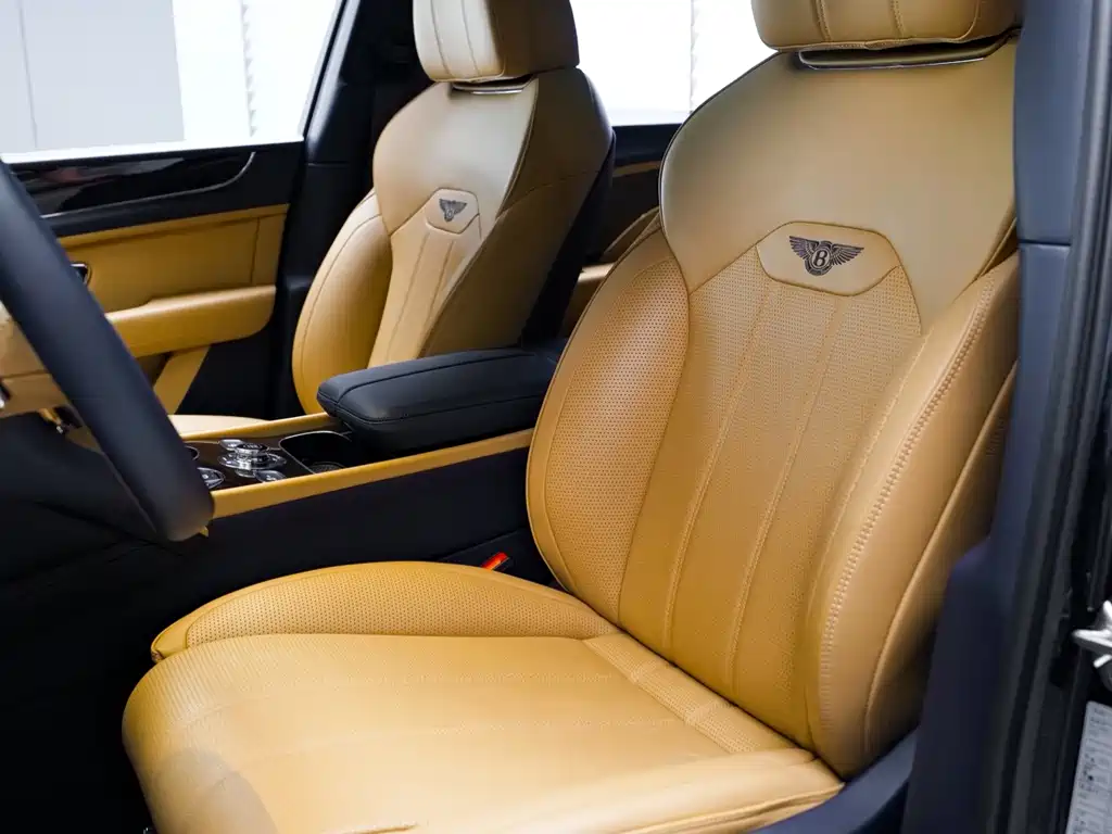 Bentley Bentayga — миниатюра 17