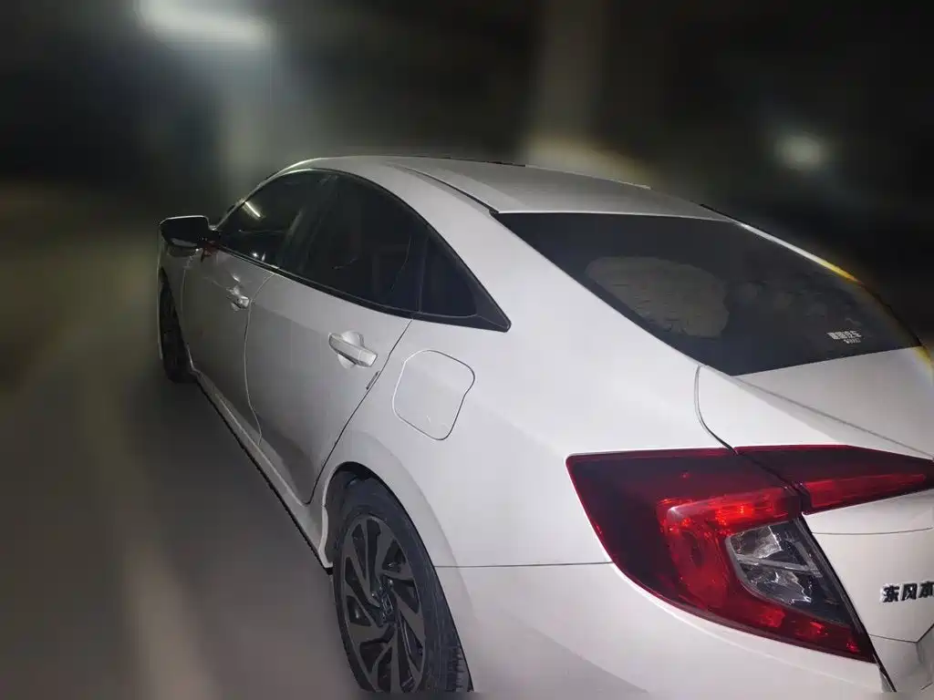 Honda Civic — миниатюра 25