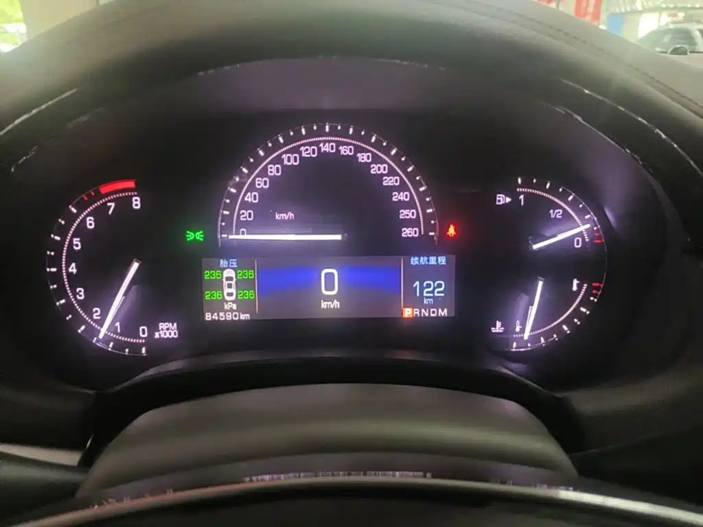 Cadillac XTS — миниатюра 12