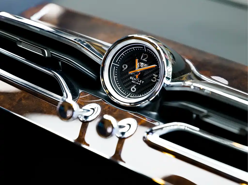 Bentley Bentayga — миниатюра 15