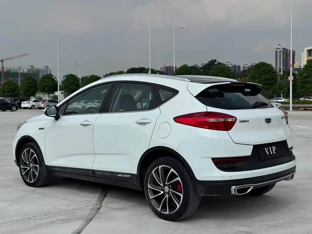 Geely Emgrand GS — миниатюра 7