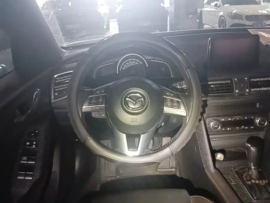 Mazda CX-4 — миниатюра 11