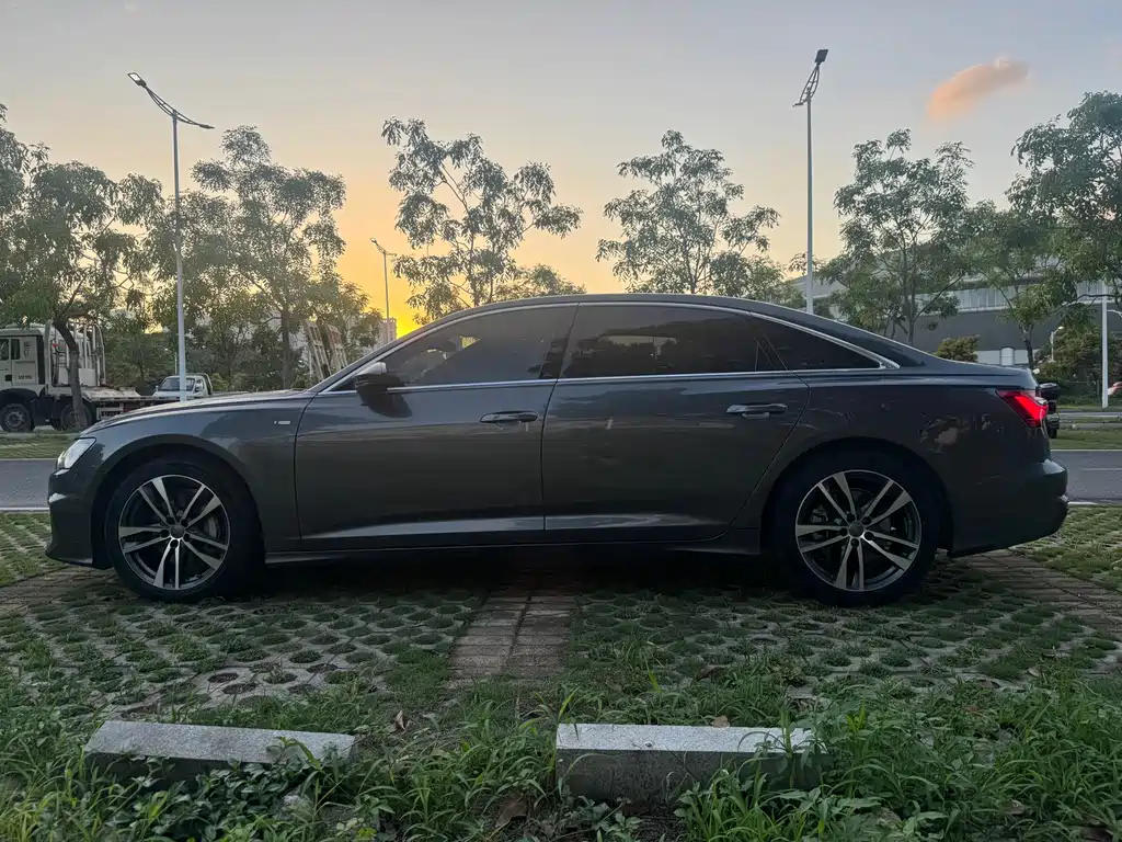 Audi A6L 2020 45 TFSI quattro