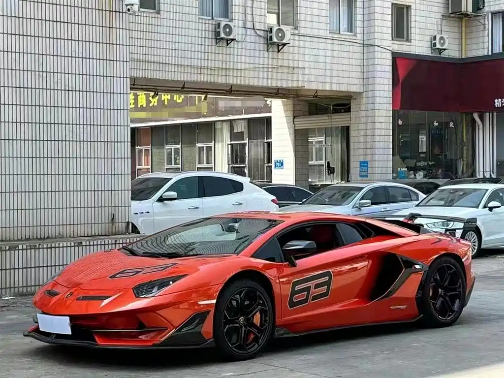 Lamborghini Aventador 2011 LP 700-4