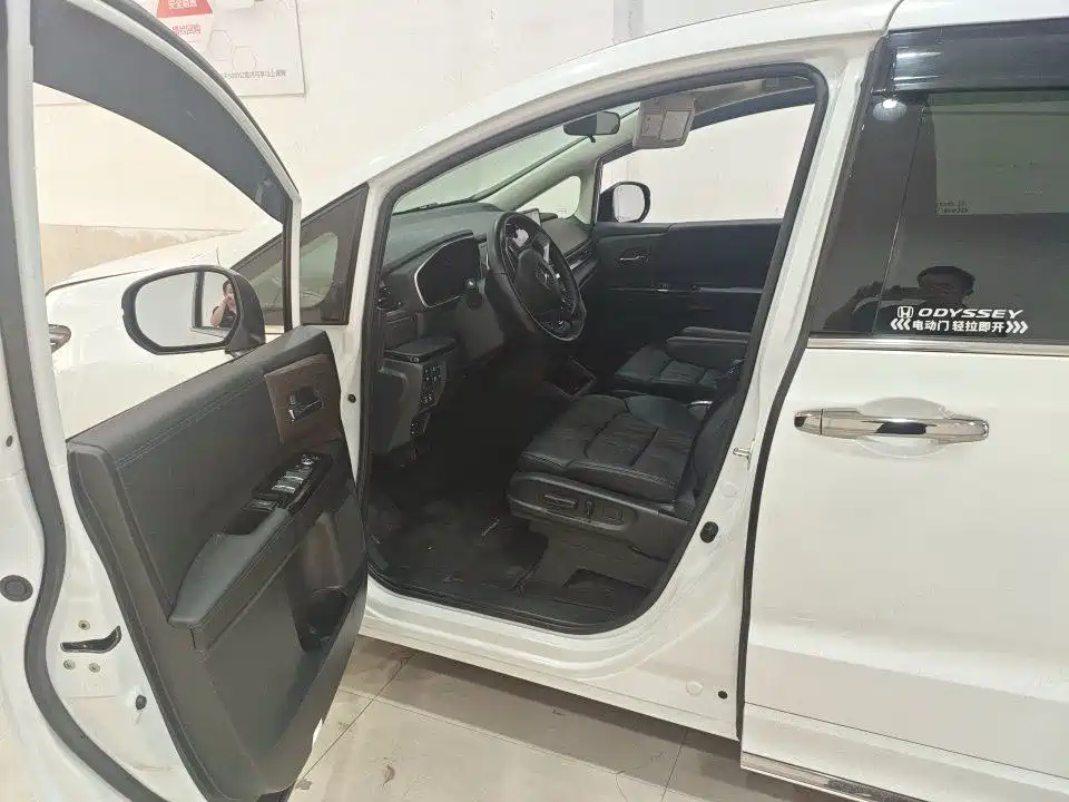 Honda Odyssey — миниатюра 6