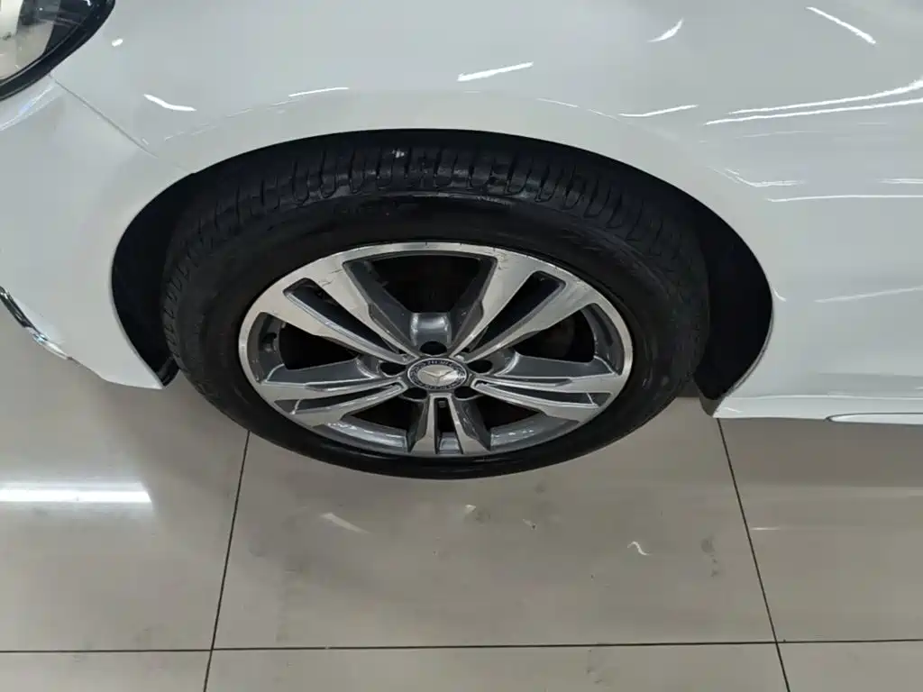 Mercedes-Benz C-Class — миниатюра 23