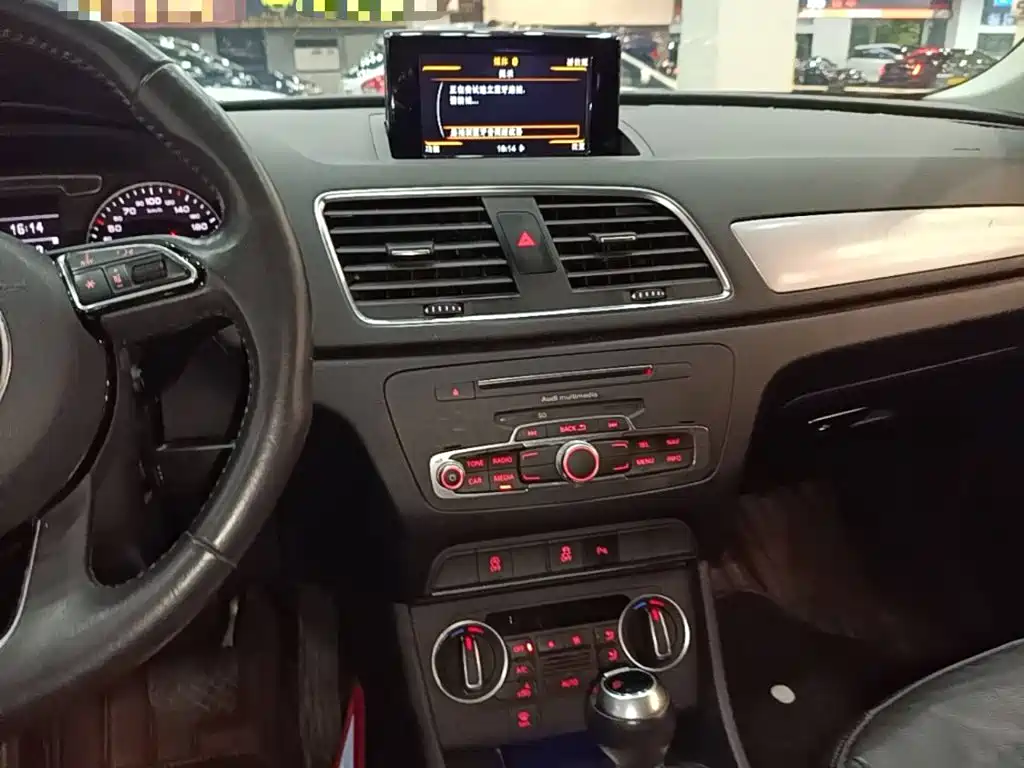 Audi Q3 — миниатюра 13