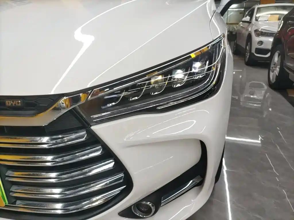 BYD MAX New Energy — миниатюра 24