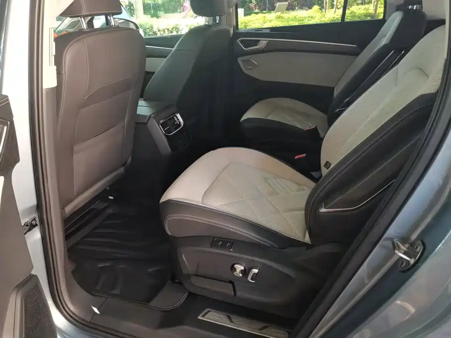 Volkswagen Talagon — миниатюра 11