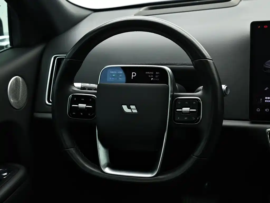 Li Auto Li L8 — миниатюра 15