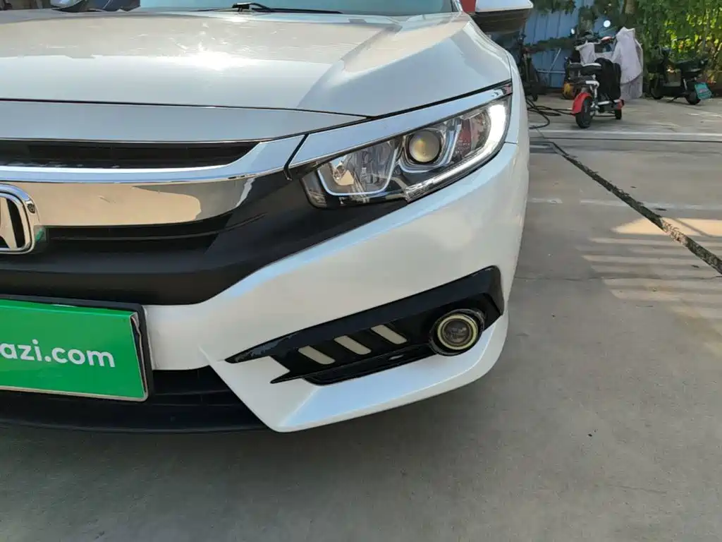 Honda Civic — миниатюра 24