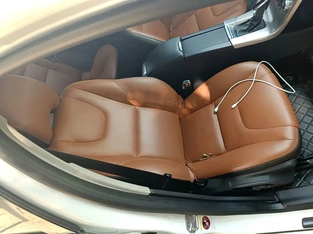 Volvo S60 — миниатюра 20