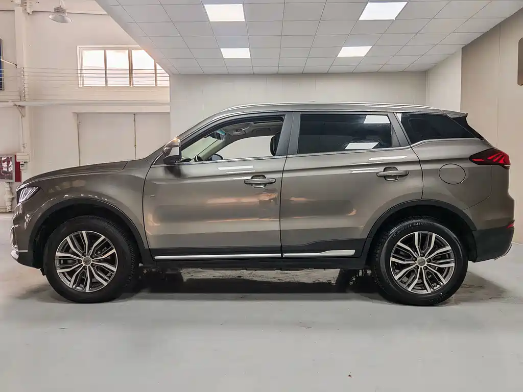 Geely Boyue — миниатюра 14