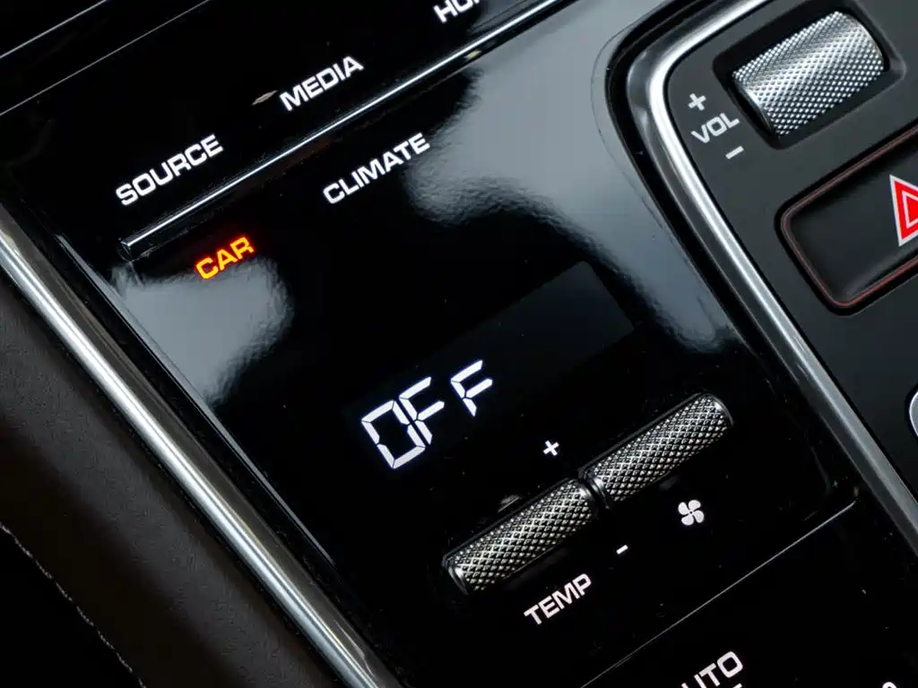 Porsche Panamera — миниатюра 22