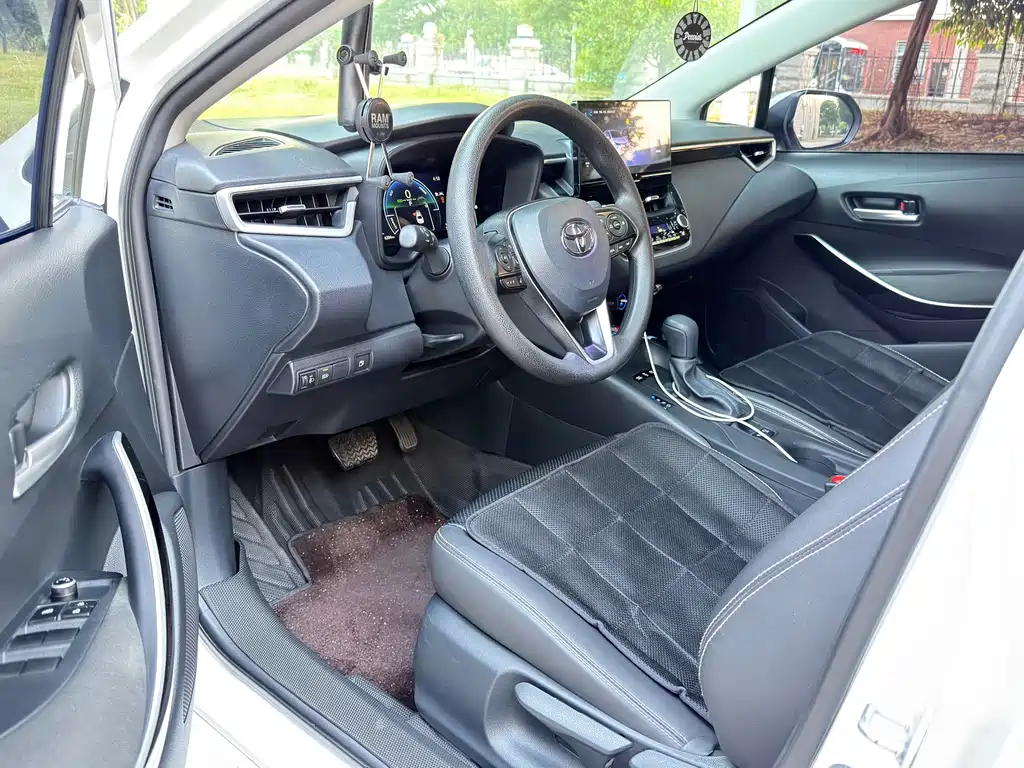 Toyota Corolla — миниатюра 3