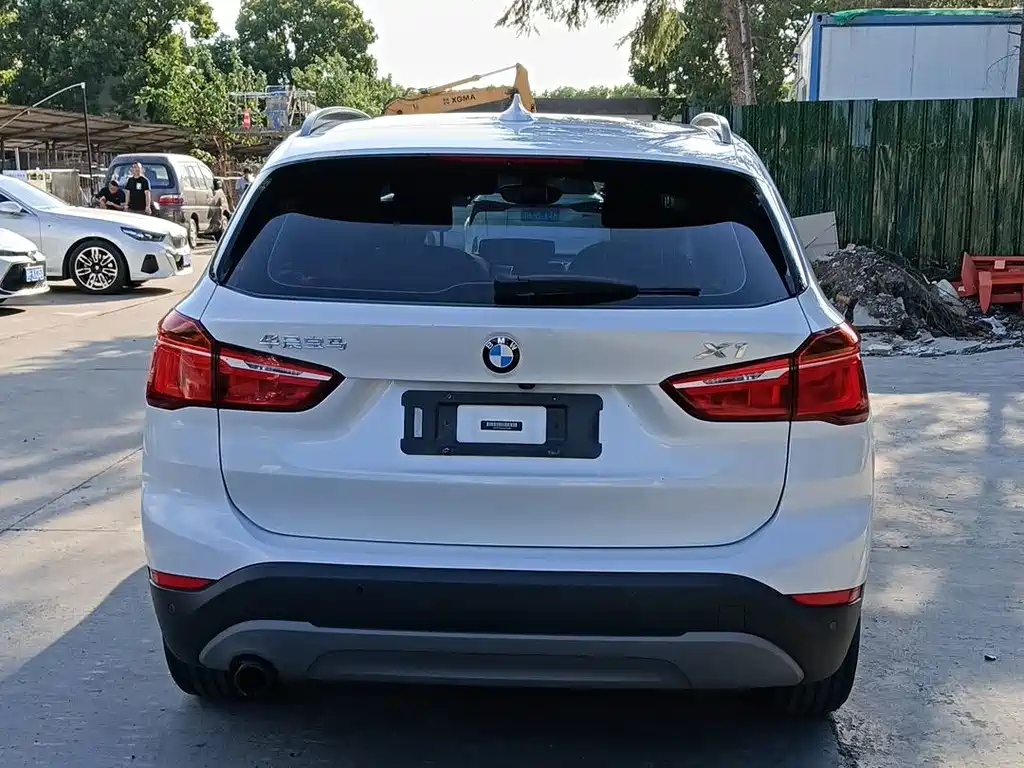 BMW X1 — миниатюра 4