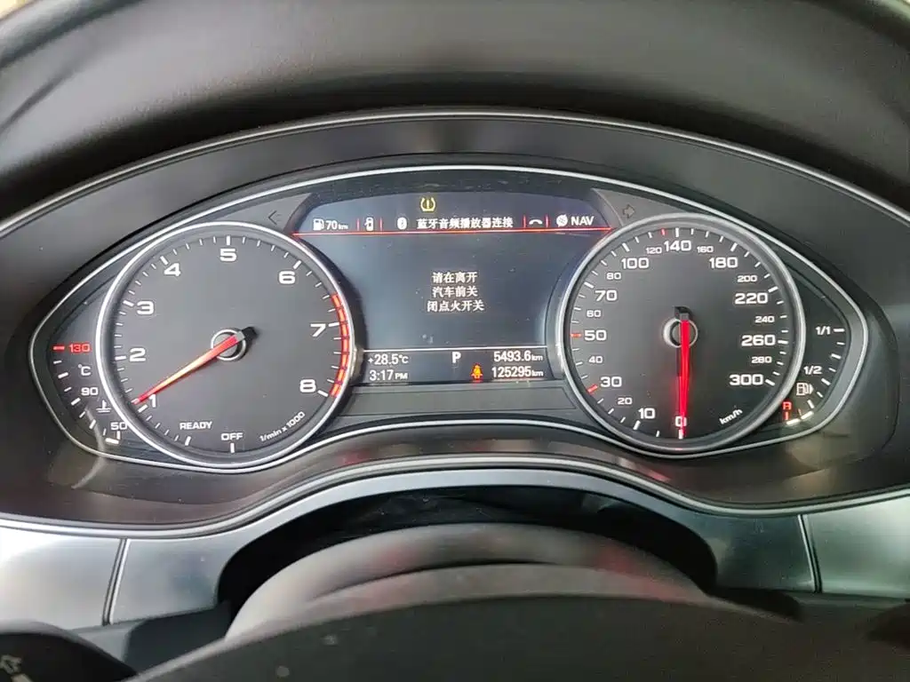Audi A6L — миниатюра 12