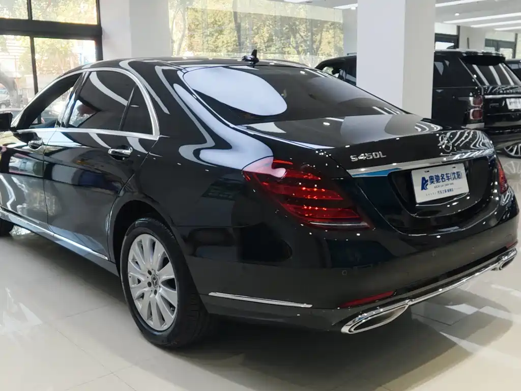 Mercedes-Benz S-Class — миниатюра 4