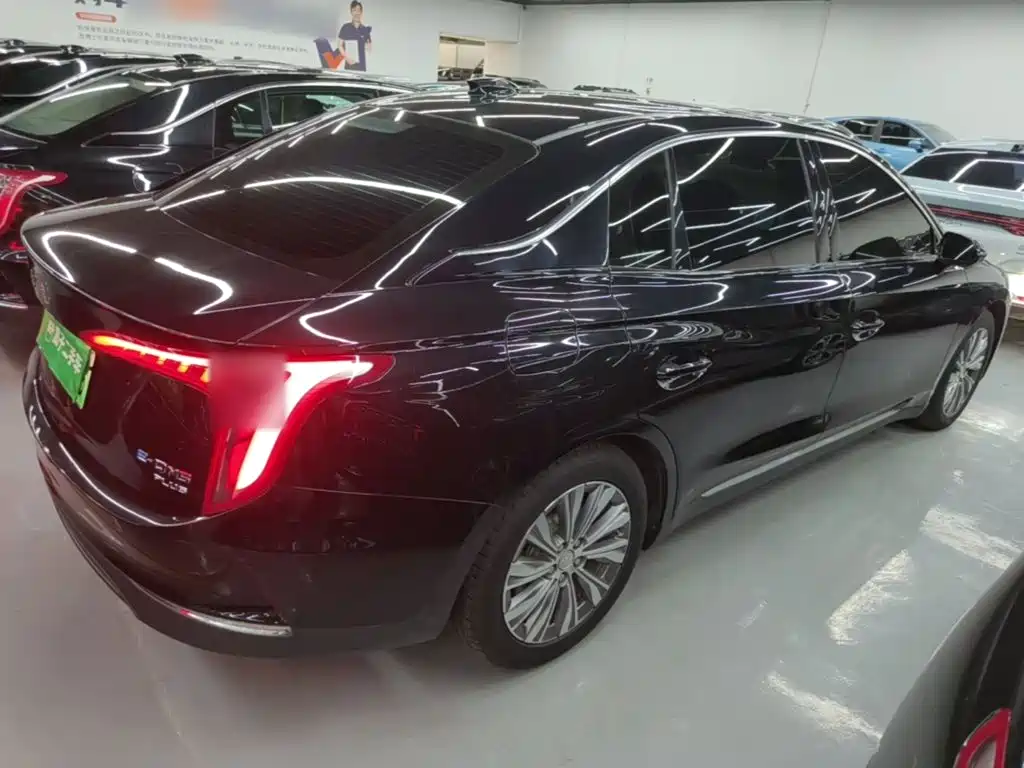 Hongqi Hongqi E-QM5 — миниатюра 7