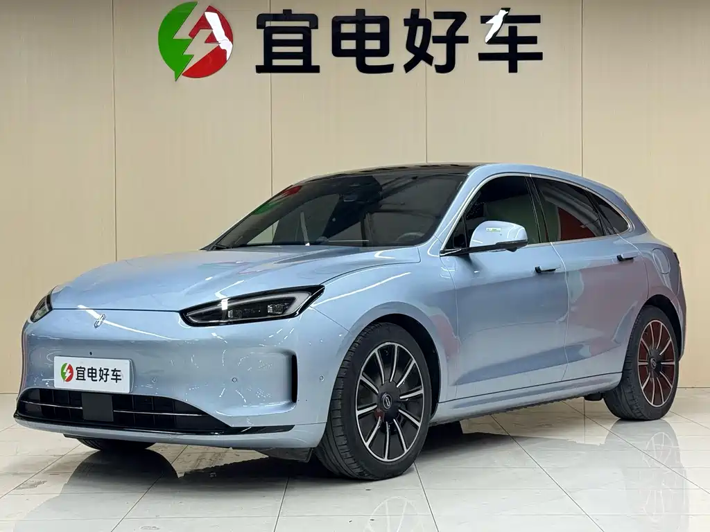 AITO M5