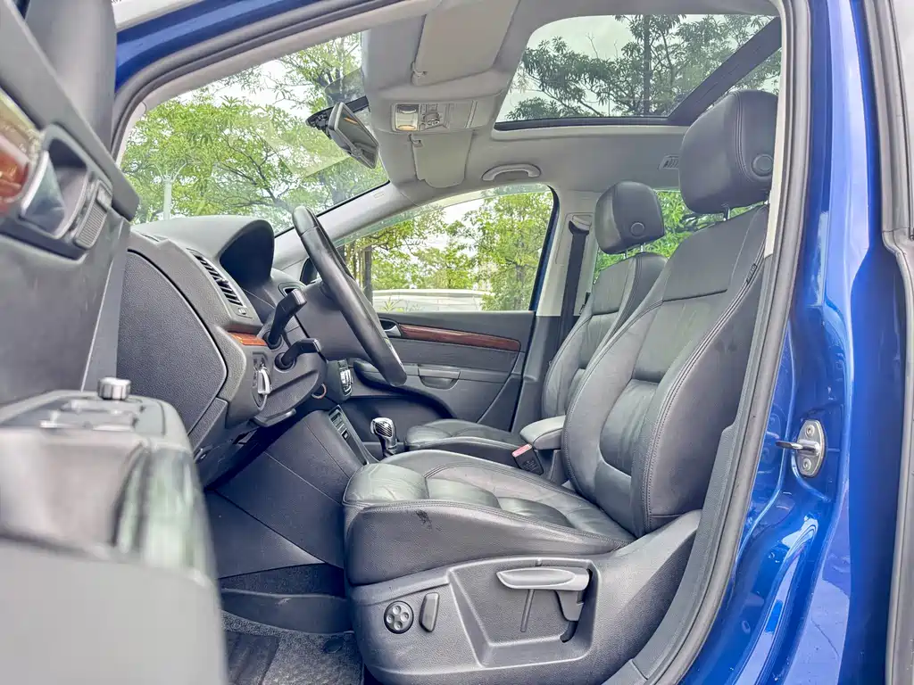 Volkswagen Sharan — миниатюра 5
