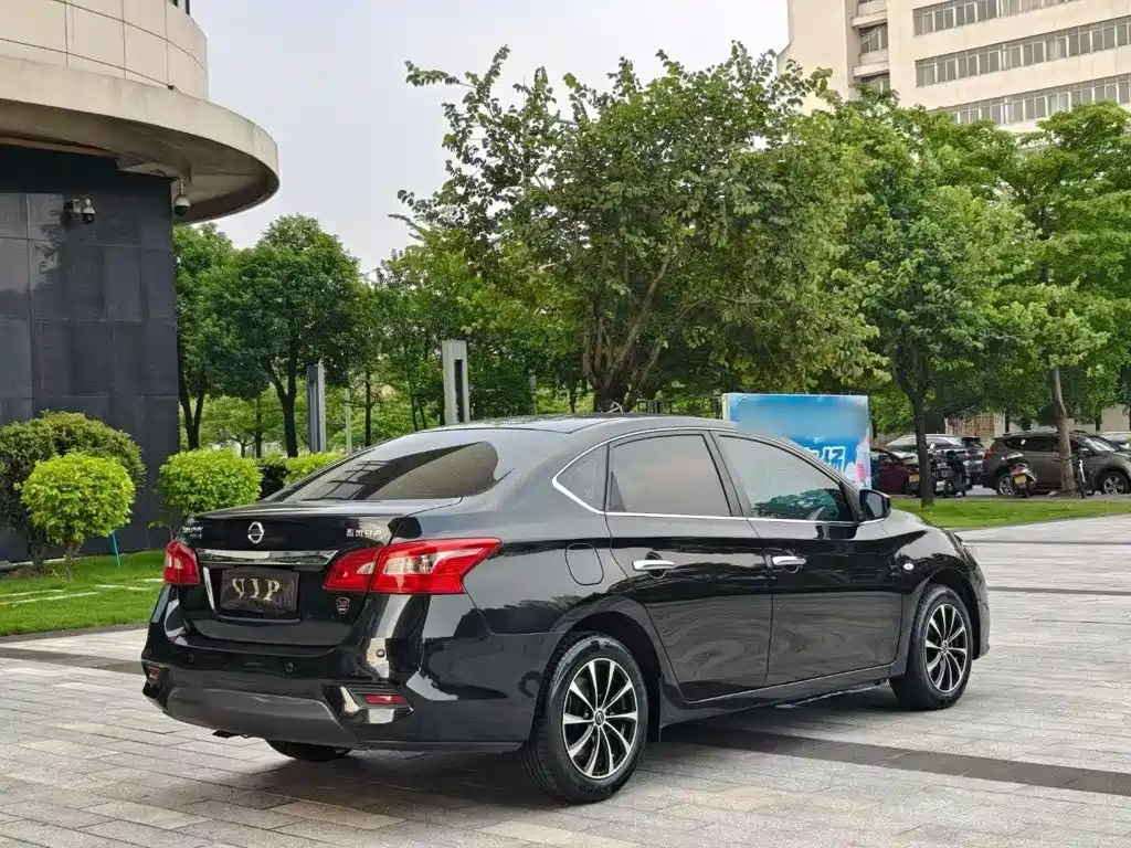 Nissan Sylphy — миниатюра 7