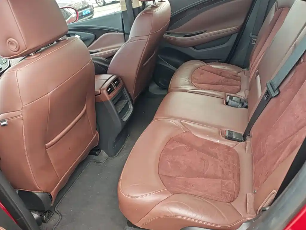 Buick Envision Plus — миниатюра 17