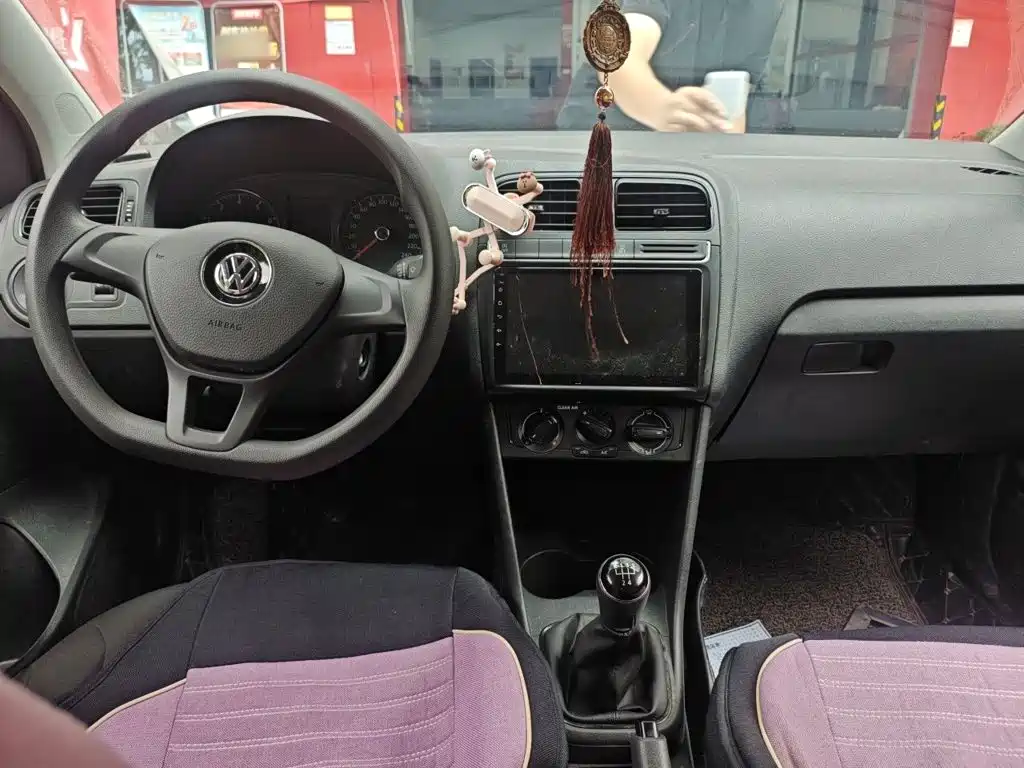 Volkswagen Polo — миниатюра 10