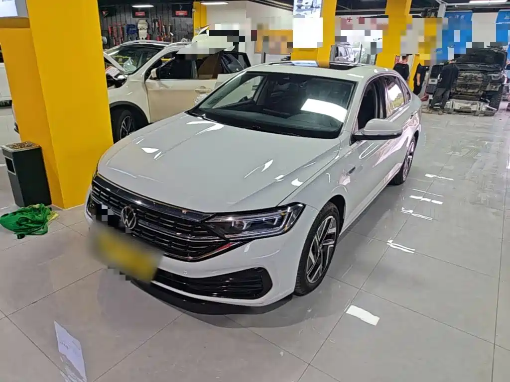 Volkswagen Sagitar — миниатюра 2