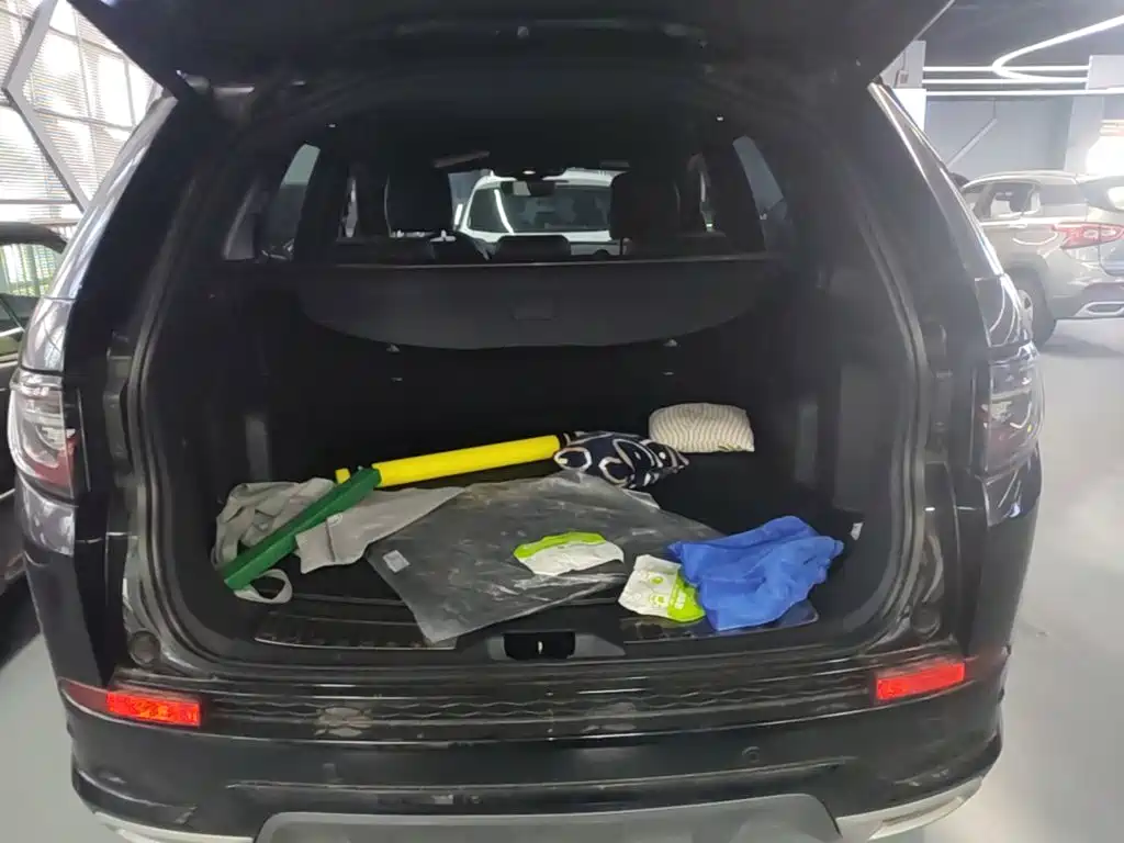 Land Rover Discovery Sport — миниатюра 19