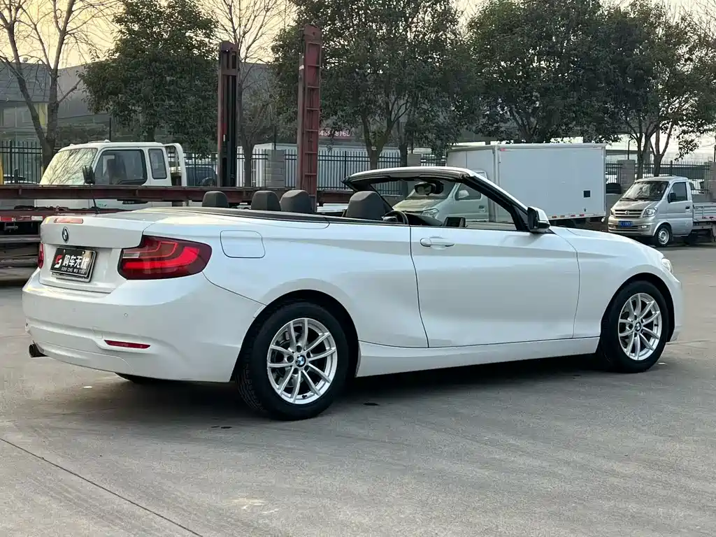 BMW 2 SERIES