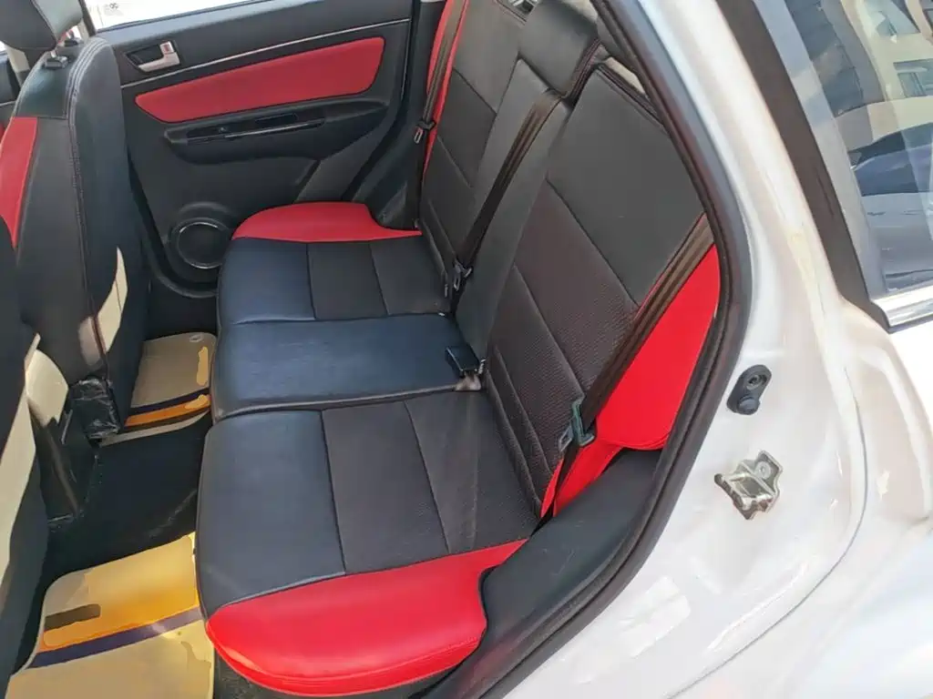 BAIC Senova X25 — миниатюра 17