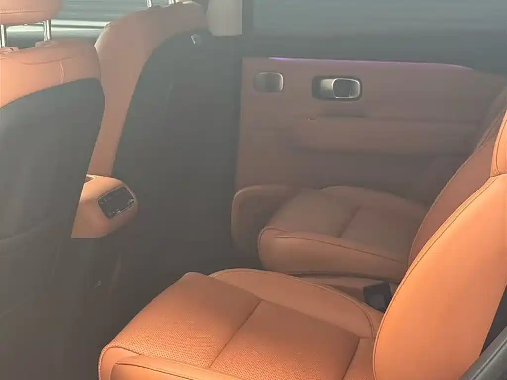 ZERO-RUNNING CAR ZERO RUN C16