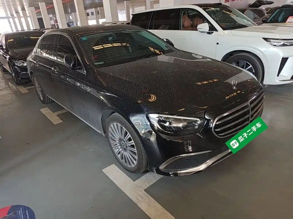 Mercedes-Benz E-Class — миниатюра 4